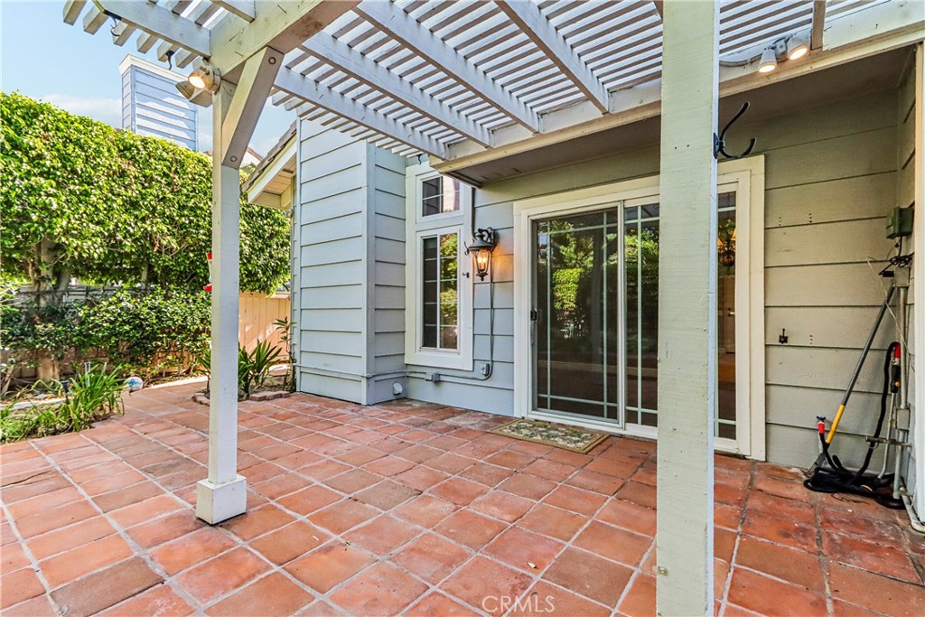 13595 Banyon, Tustin CA 92782 - photo 30