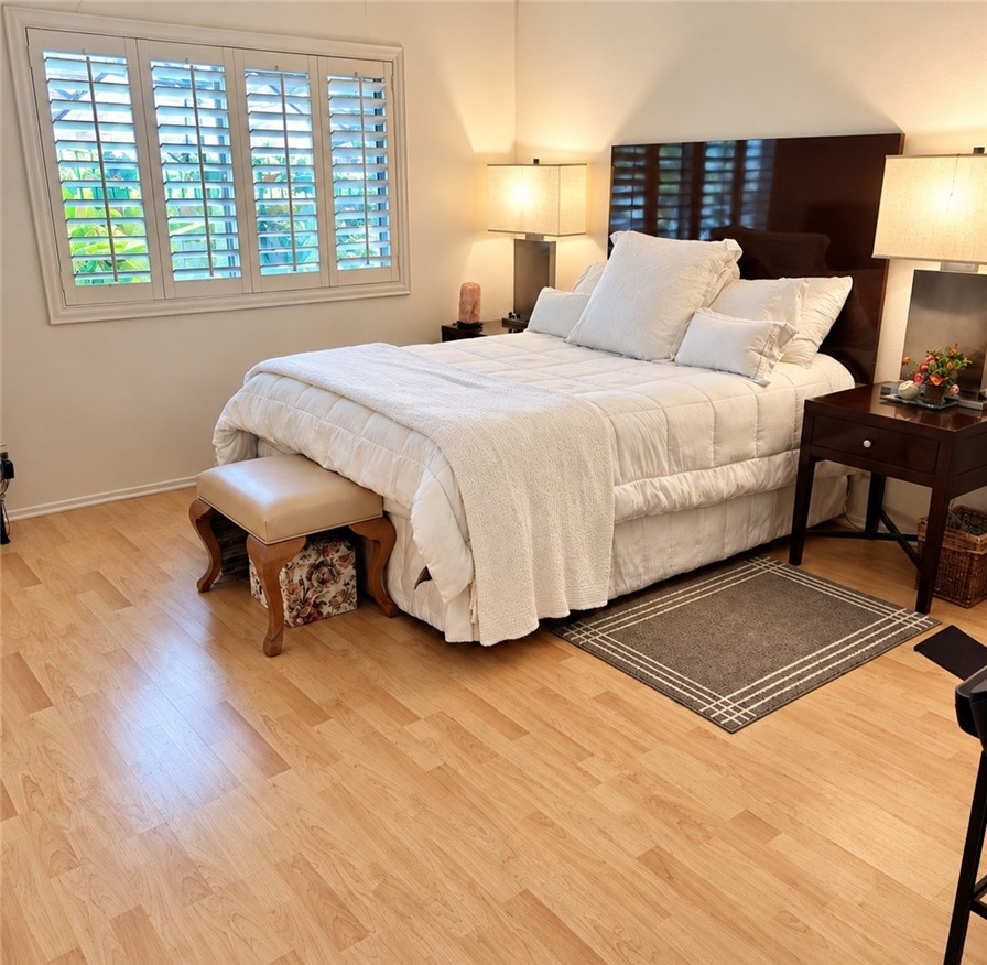 Primary Bth to Primary Bd - 13722 Red Hill Avenue 35, Tustin CA 92780 - photo 12