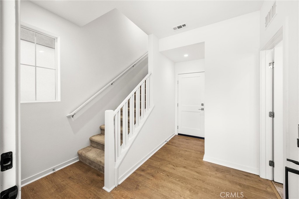139 Jessup Way, Tustin CA 92780 - photo 4