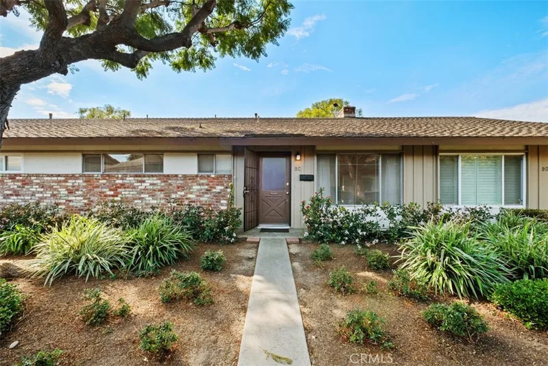 13902 Yorba 9C, Tustin, CA 92780