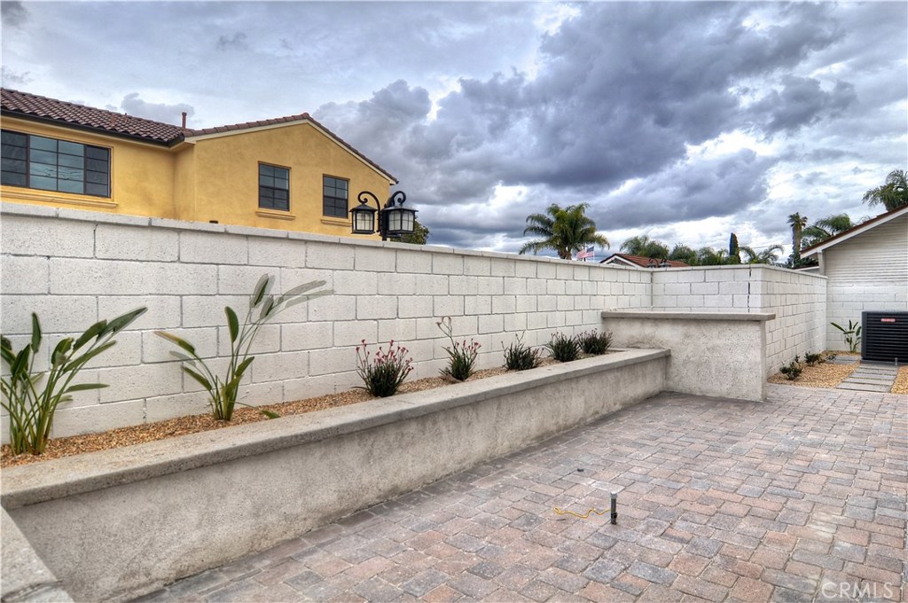 1391 San Juan, Tustin CA 92780 - photo 32