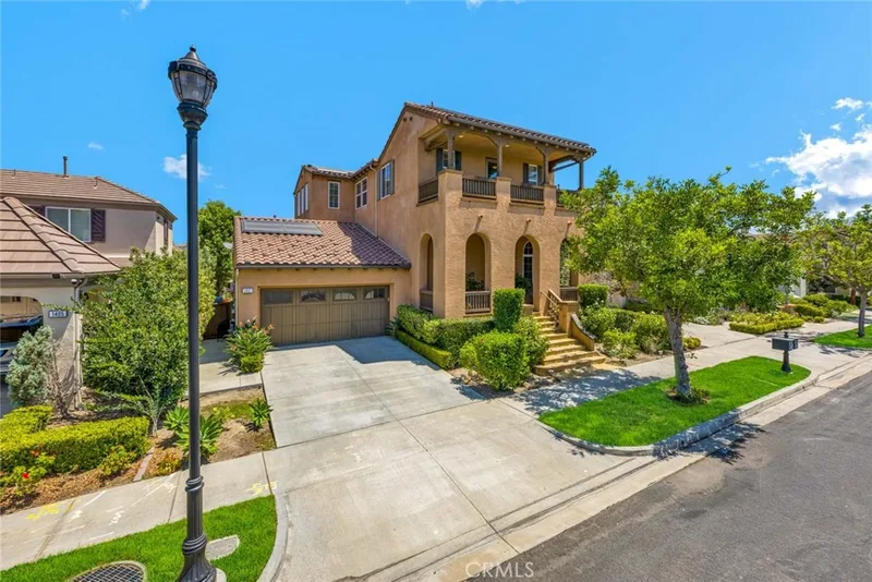 1407 Williamsburg Street, Tustin