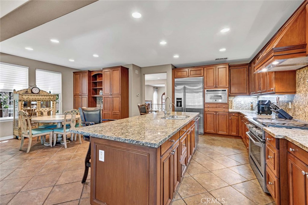 1407 Williamsburg Street, Tustin CA 92782 - photo 7