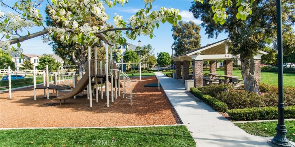 1407 Williamsburg Street, Tustin CA 92782 - photo 32