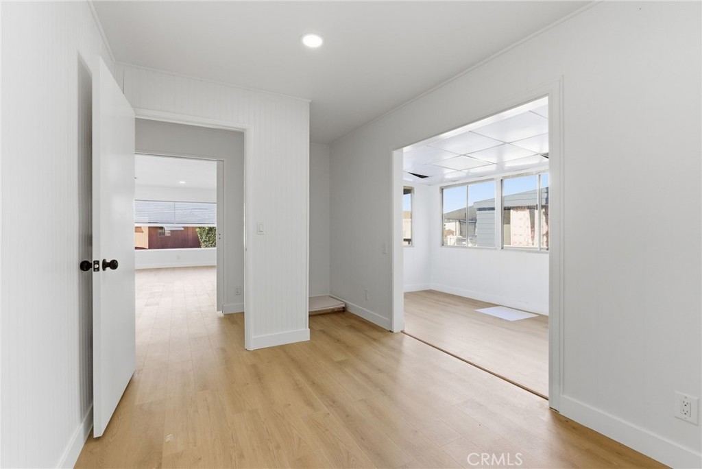 141 E Coronado Lane, Tustin CA 92780 - photo 28