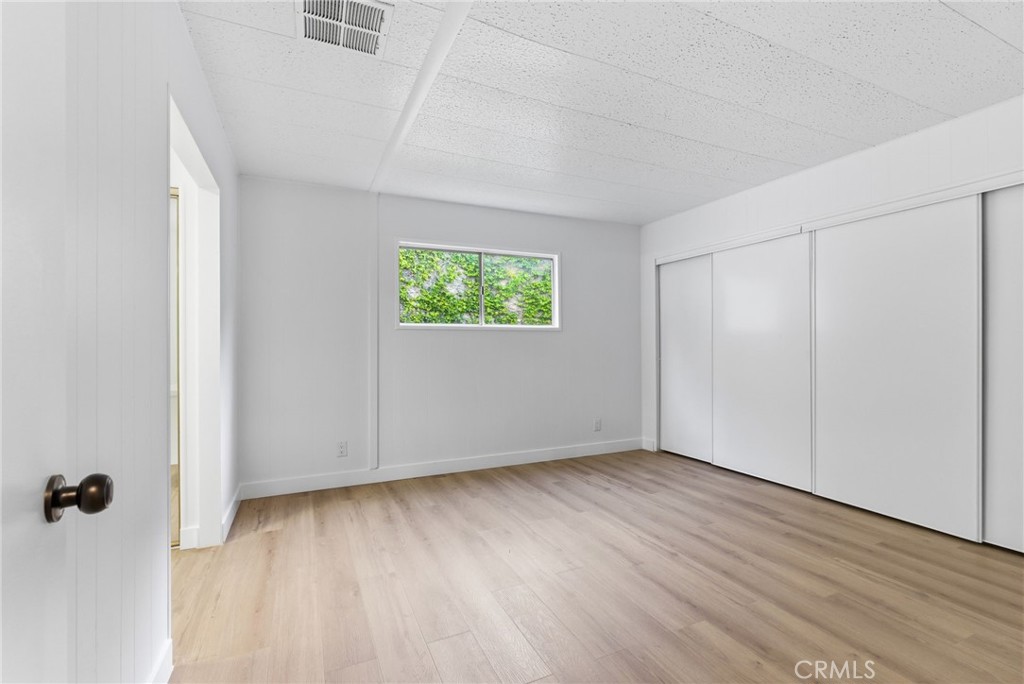 141 E Coronado Lane, Tustin CA 92780 - photo 33