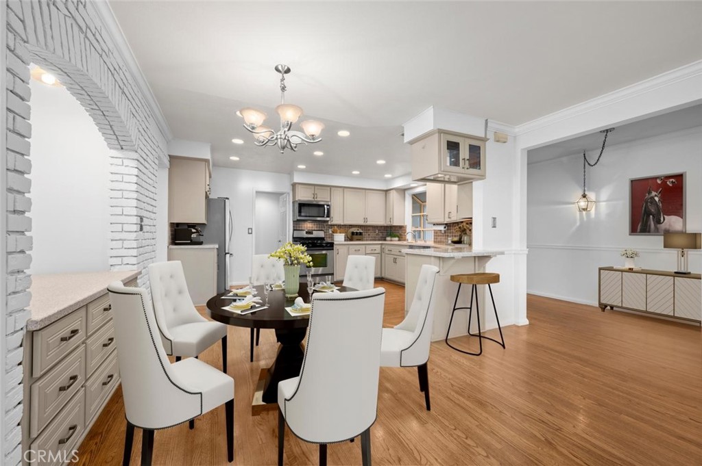 This photo is virtually staged - 14132 Carfax, Tustin CA 92780 - photo 15