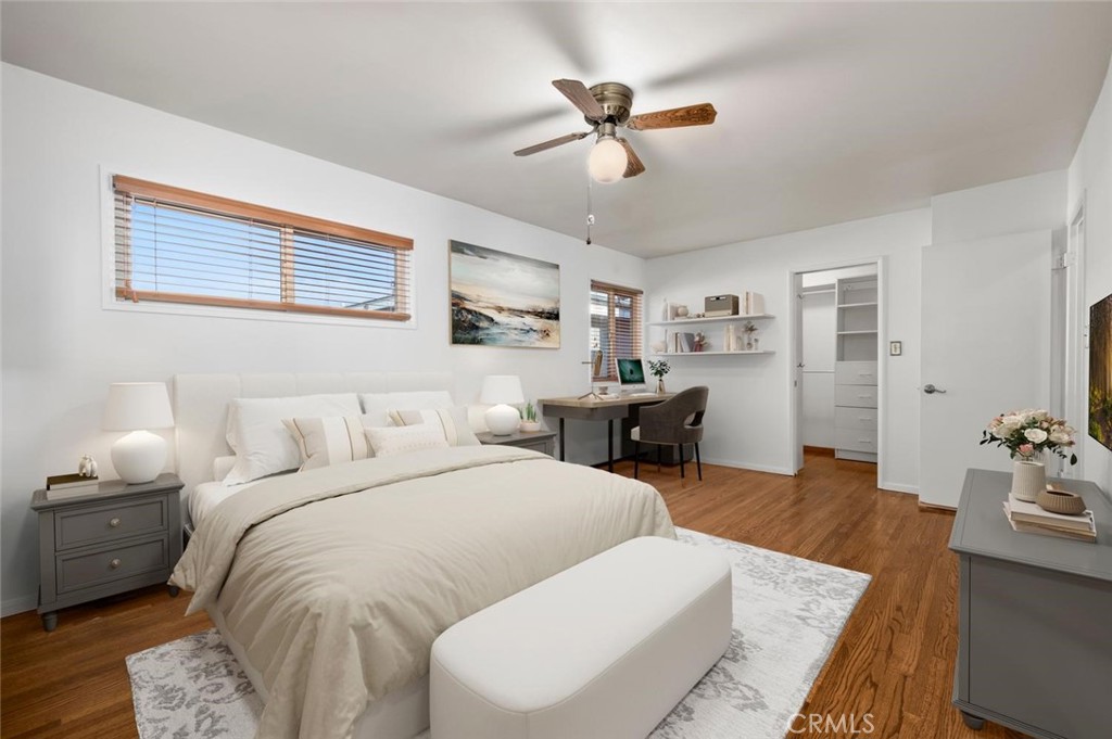 This photo is virtually staged - 14132 Carfax, Tustin CA 92780 - photo 38