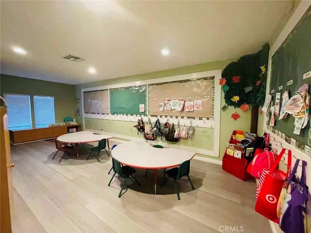 14211 Newport Avenue, Tustin CA 92780 - photo 6
