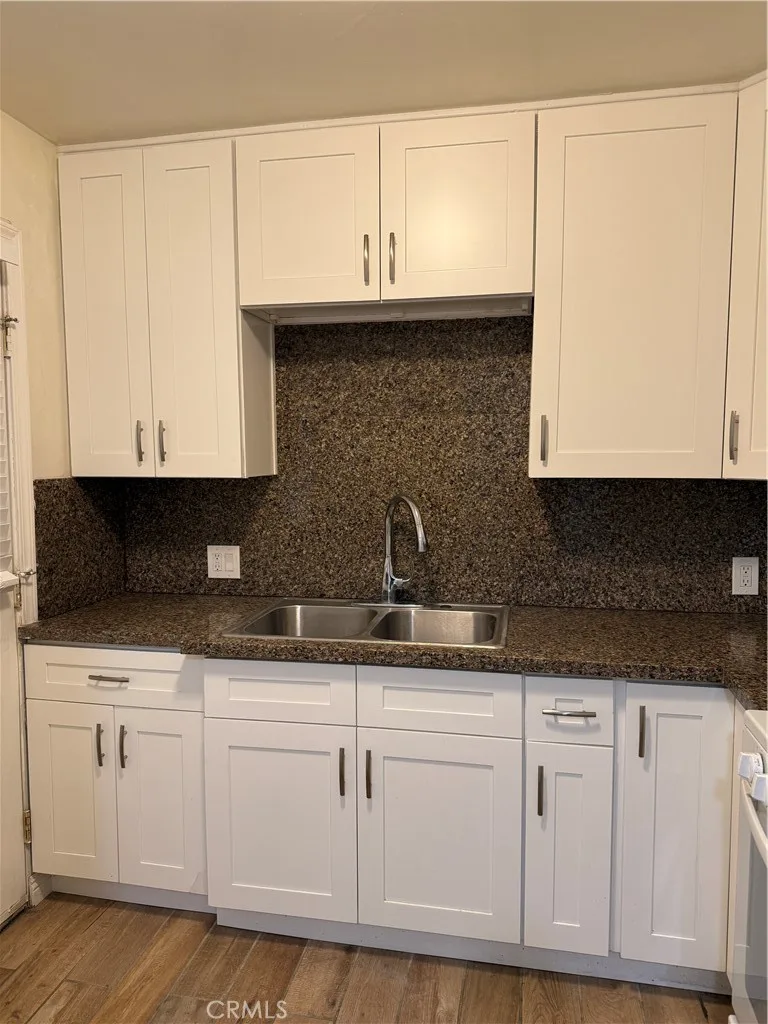 14225 Newport, Tustin, CA 92780