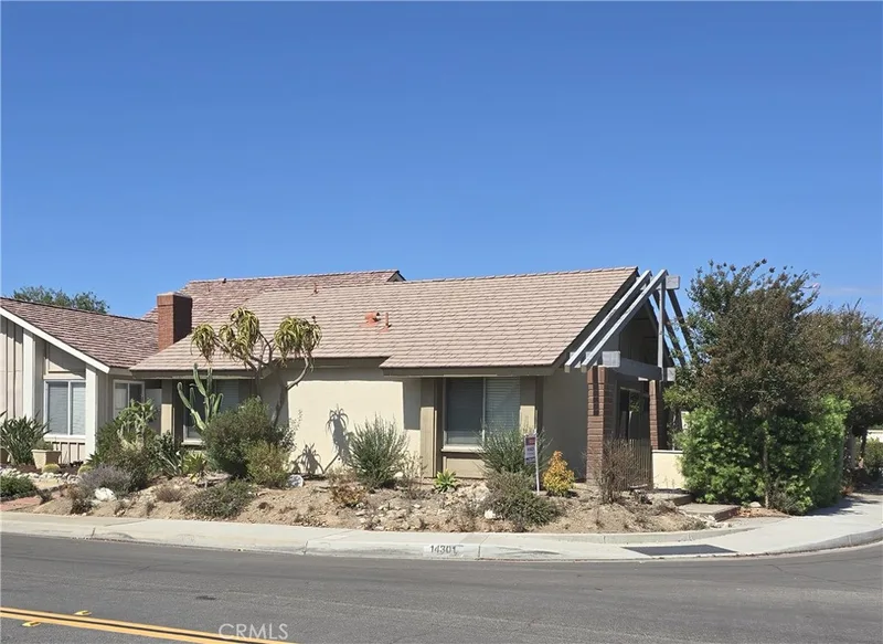 14301 Cherrywood Lane, Tustin, CA 92780