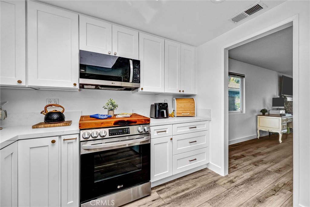 14442 Pinebrook, Tustin CA 92780 - photo 6