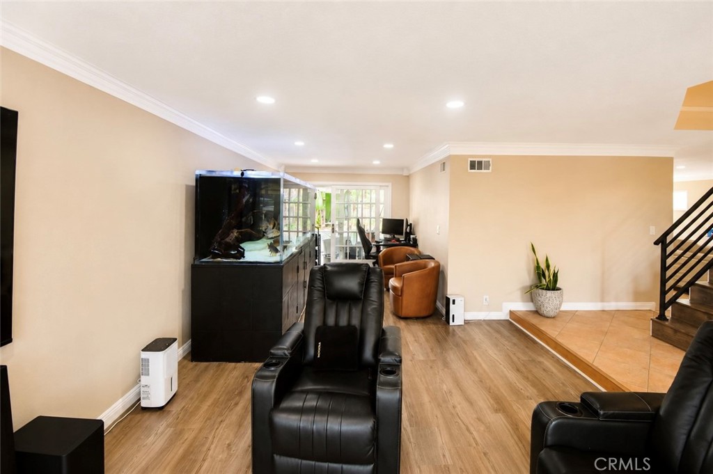 14522 Emerywood Road, Tustin CA 92780 - photo 6