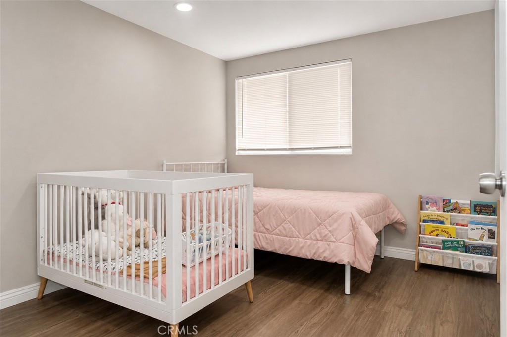 14522 Emerywood Road, Tustin CA 92780 - photo 18