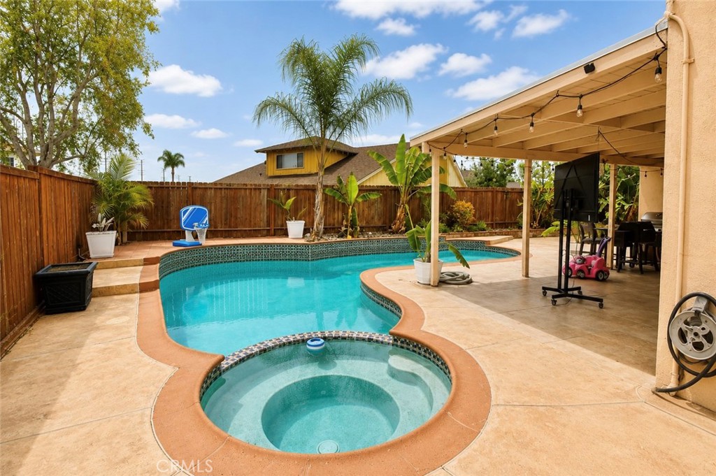 14522 Emerywood Road, Tustin CA 92780 - photo 22