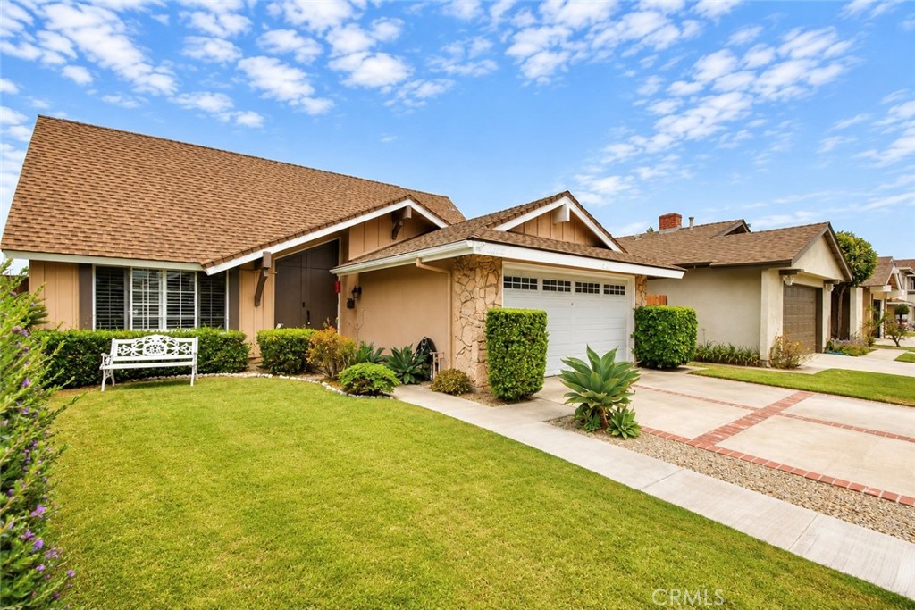 14522 Emerywood Road, Tustin CA 92780 - photo 25