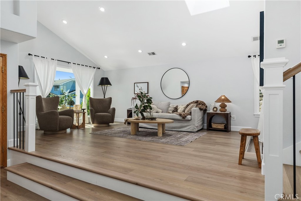 Living room - 14681 Danborough Road, Tustin CA 92780 - photo 29