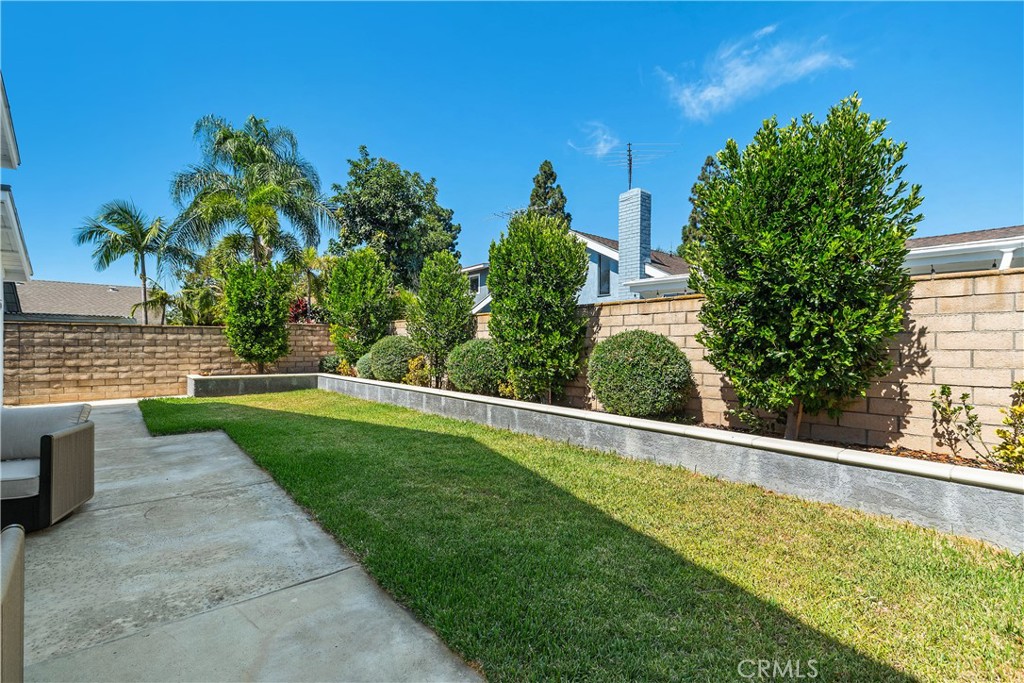Back Yard - 14681 Danborough Road, Tustin CA 92780 - photo 41