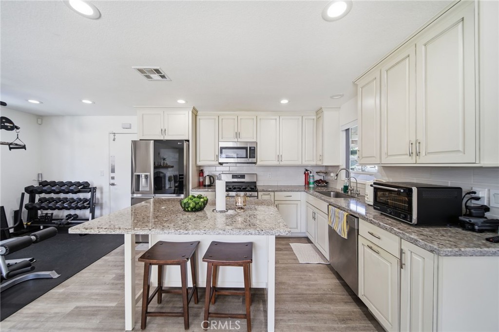 14762 Carfax, Tustin CA 92780 - photo 6