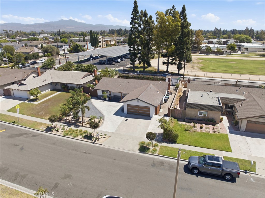 14762 Carfax, Tustin CA 92780 - photo 7