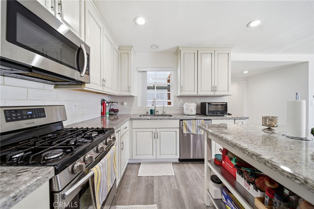 14762 Carfax, Tustin CA 92780 - photo 22