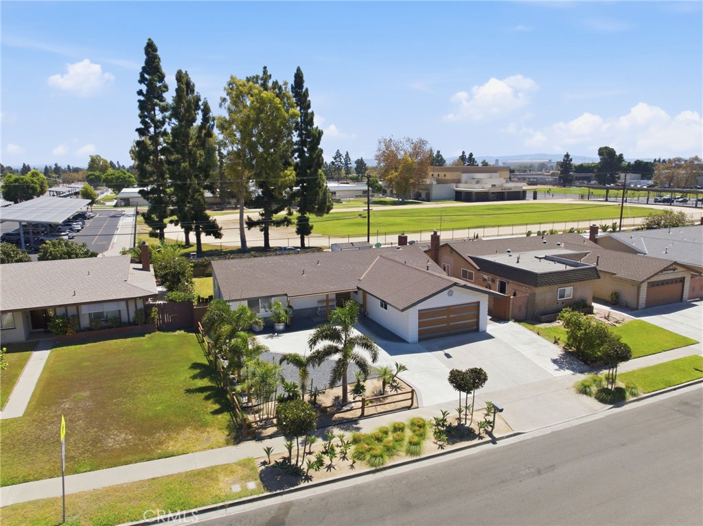 14762 Carfax, Tustin CA 92780 - photo 33