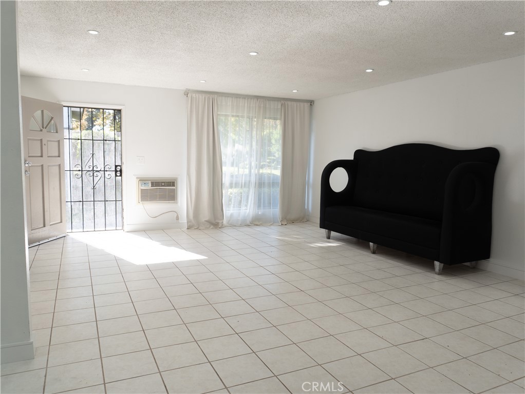 14802 Newport Ave 2B, Tustin CA 92780 - photo 3