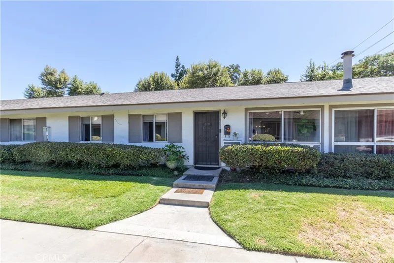 14802 Newport Avenue 18C, Tustin, CA 92680