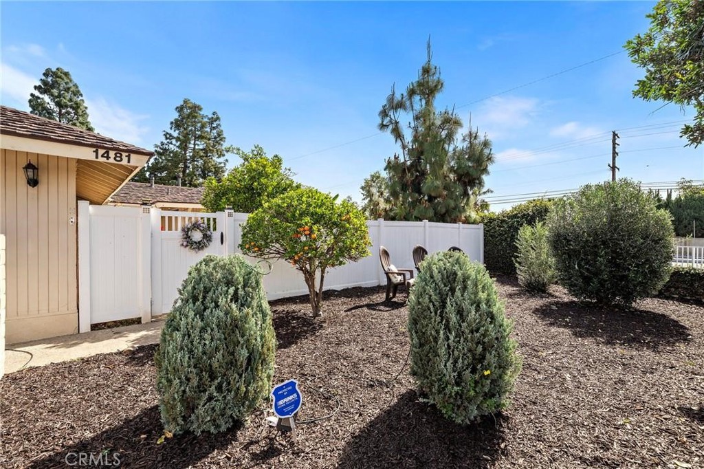 1481 Lance, Tustin CA 92780 - photo 4