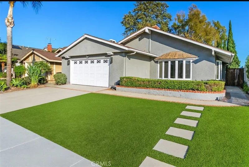 14902 Foxcroft Road, Tustin, CA 92780