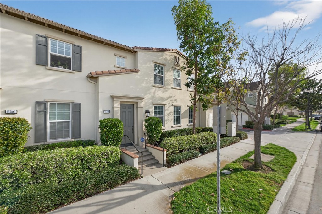 15204 Cambridge Street, Tustin CA 92782 - photo 1