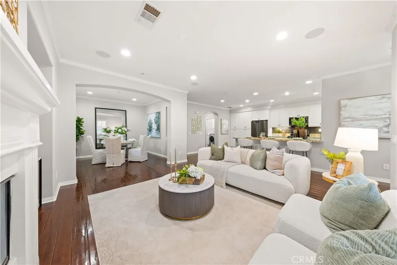15210 Linden Way, Tustin, CA 92782