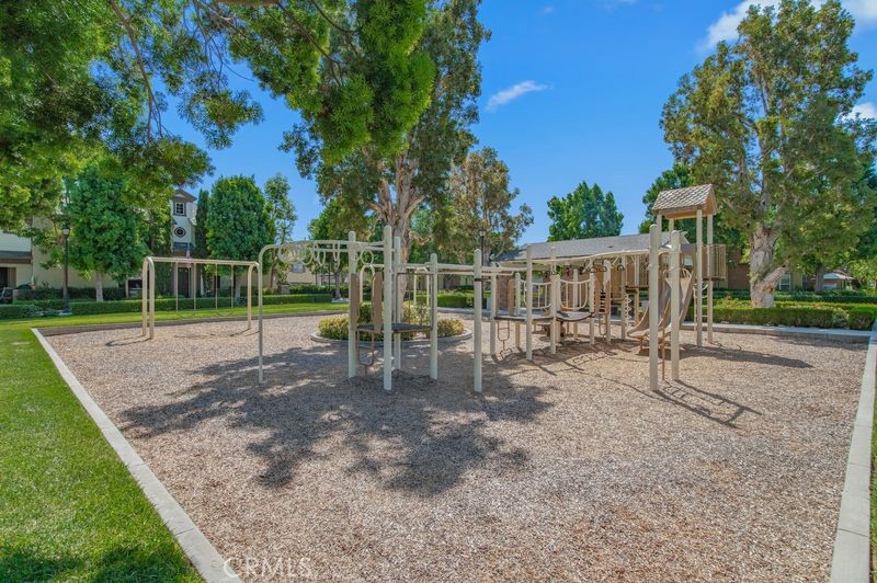 15212 Grant, Tustin CA 92782 - photo 25