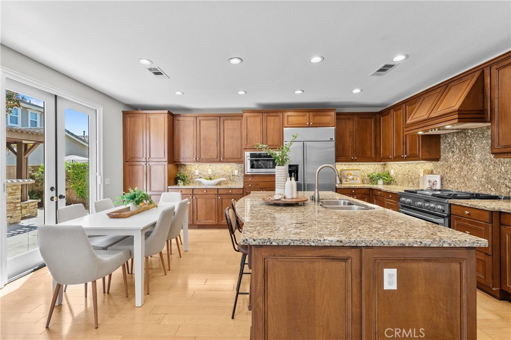 15240 Severyns Road, Tustin CA 92782 - photo 10