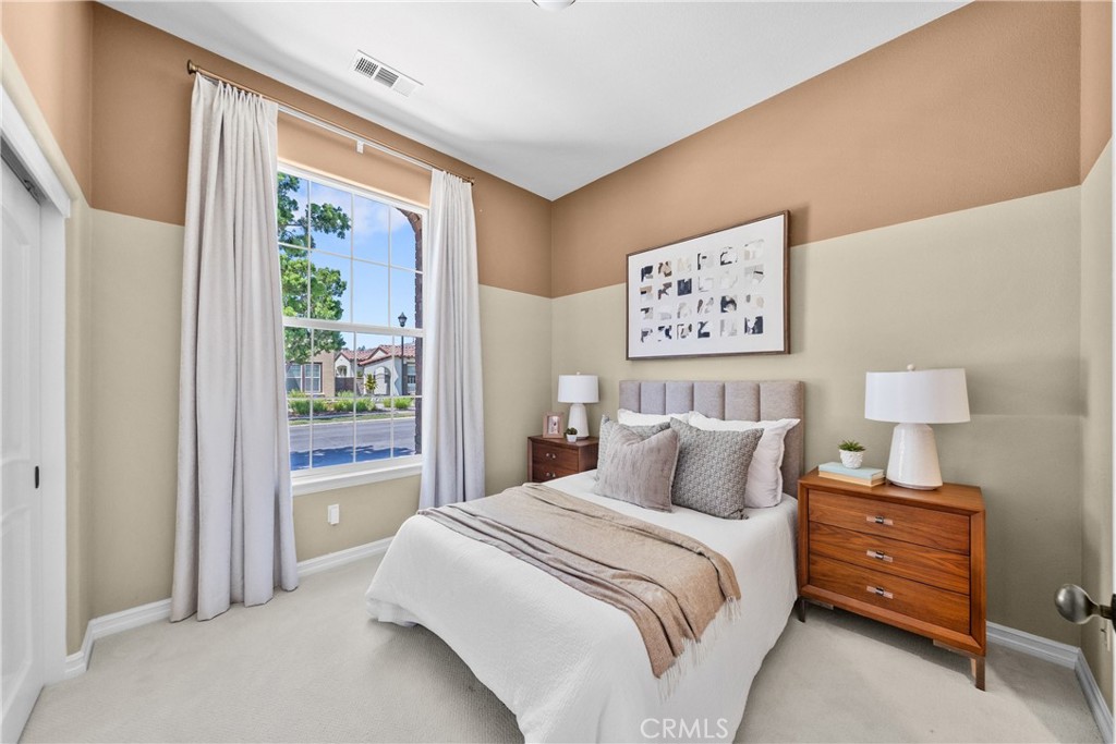 Downstairs Bedroom Suite - 15240 Severyns Road, Tustin CA 92782 - photo 16