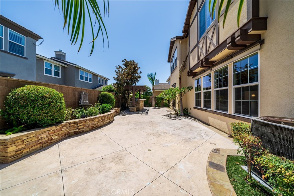 15240 Severyns Road, Tustin CA 92782 - photo 35