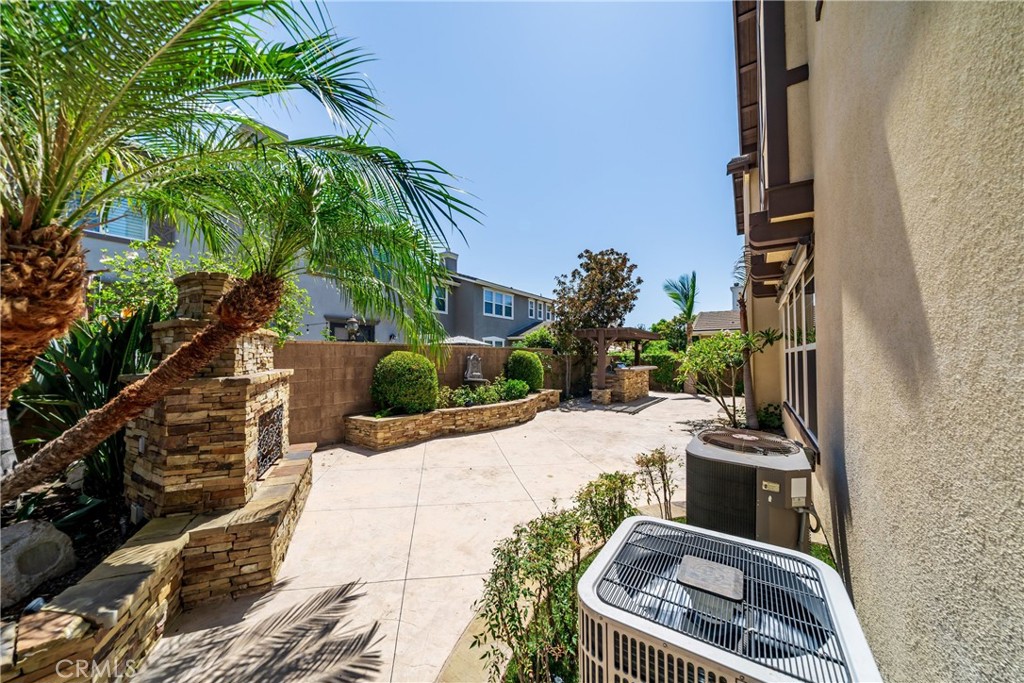 15240 Severyns Road, Tustin CA 92782 - photo 36
