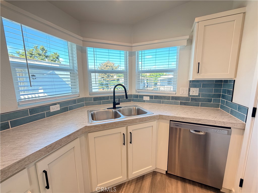 15352 Williams Street 108, Tustin CA 92780 - photo 29