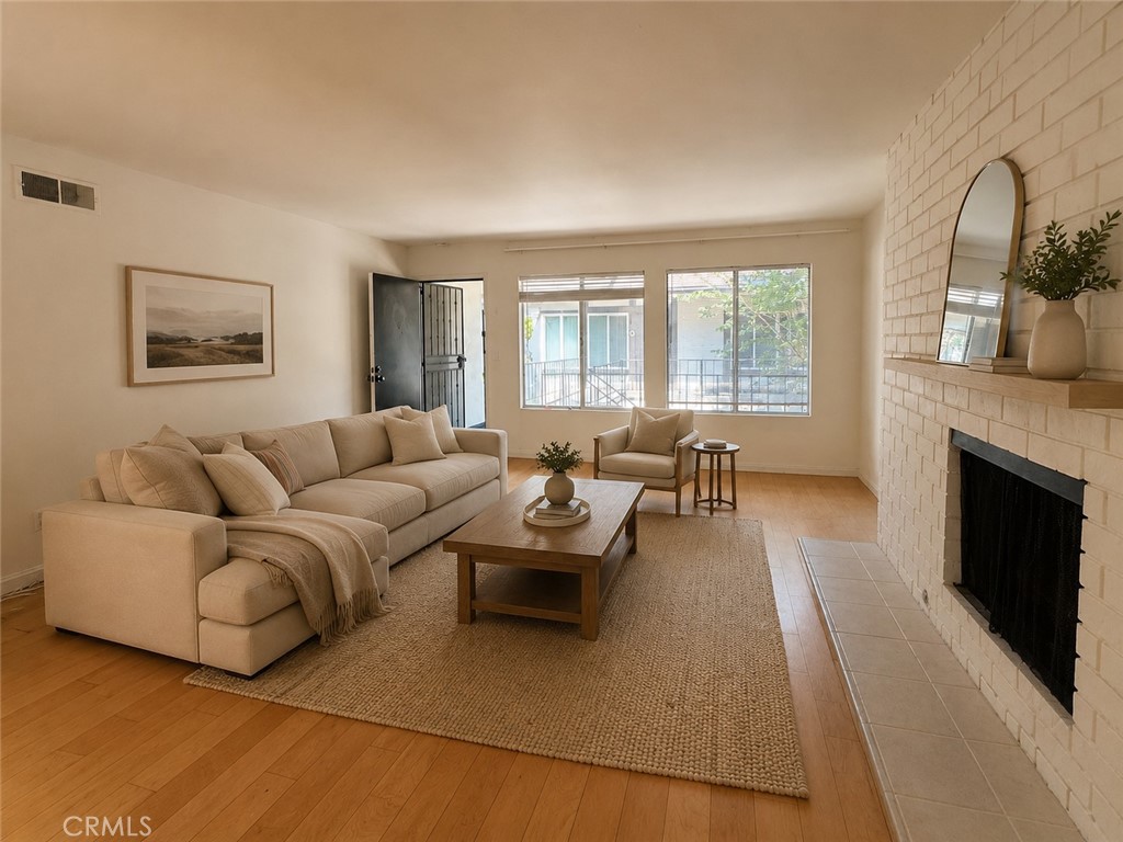 Virtually staged - 15502 Williams N, Tustin CA 92780 - photo 1