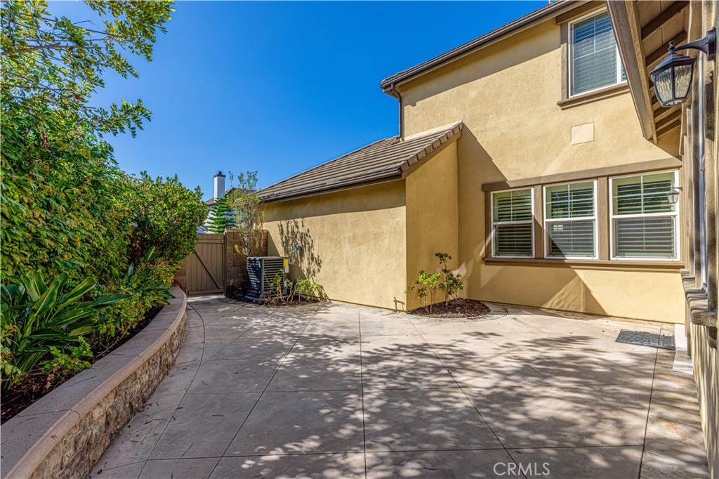 15510 Sonora, Tustin CA 92782 - photo 39