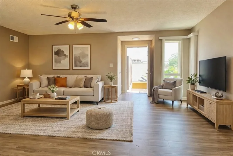 15641 TUSTIN VILLAGE Way 1, Tustin, CA 92780