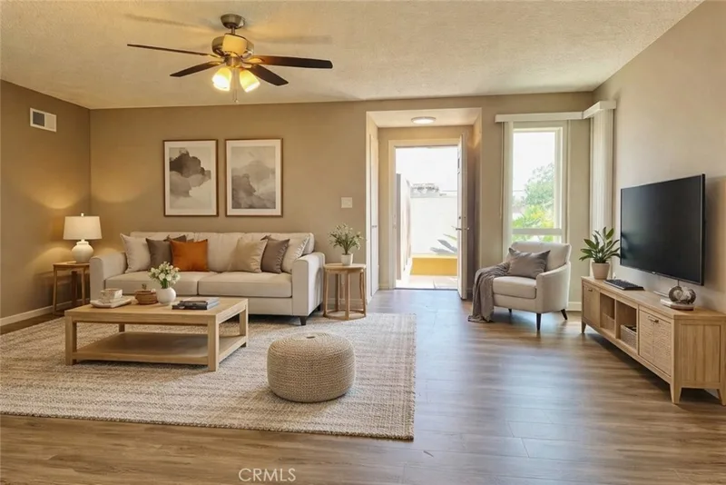 15641 TUSTIN VILLAGE Way A, Tustin, CA 92780