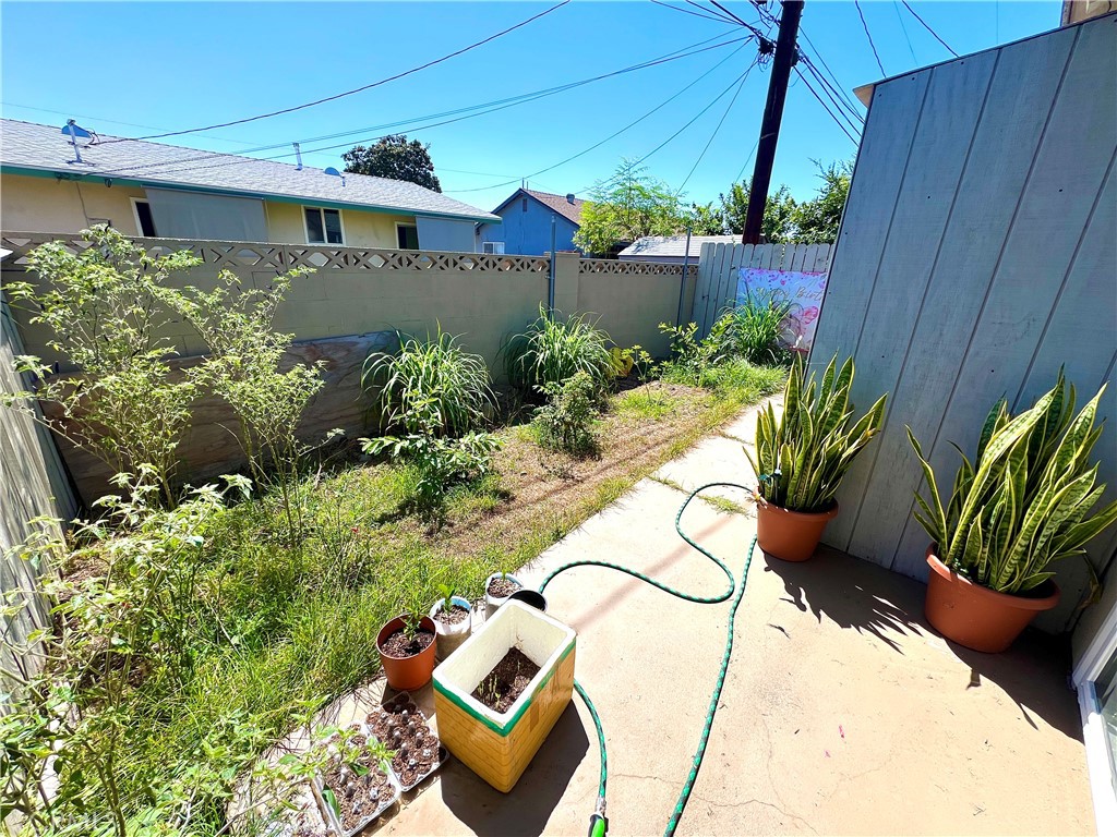 15712 Pasadena 8, Tustin CA 92780 - photo 11