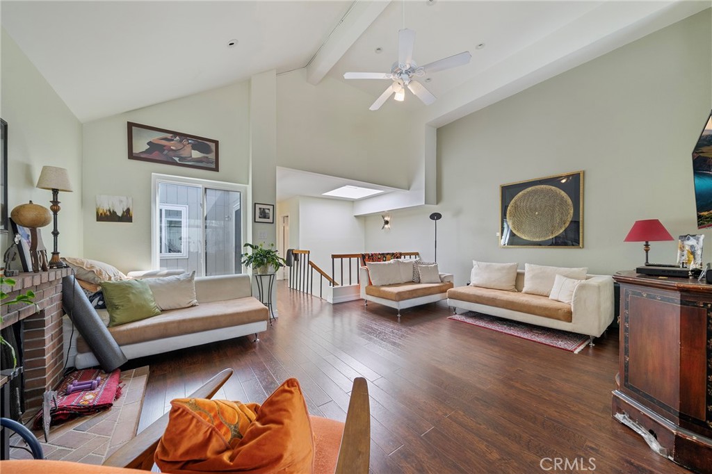 Living Room - 15732 S B A, Tustin CA 92780 - photo 20