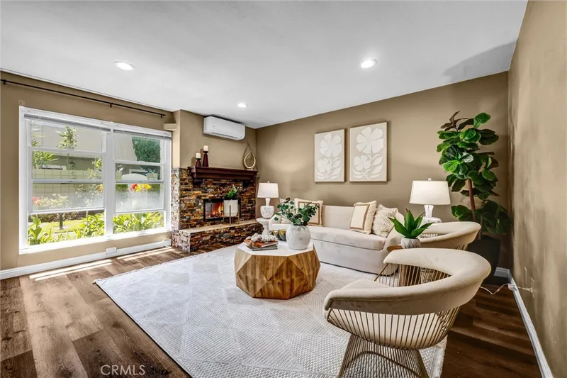 1604 Mitchell, Tustin, CA 92780