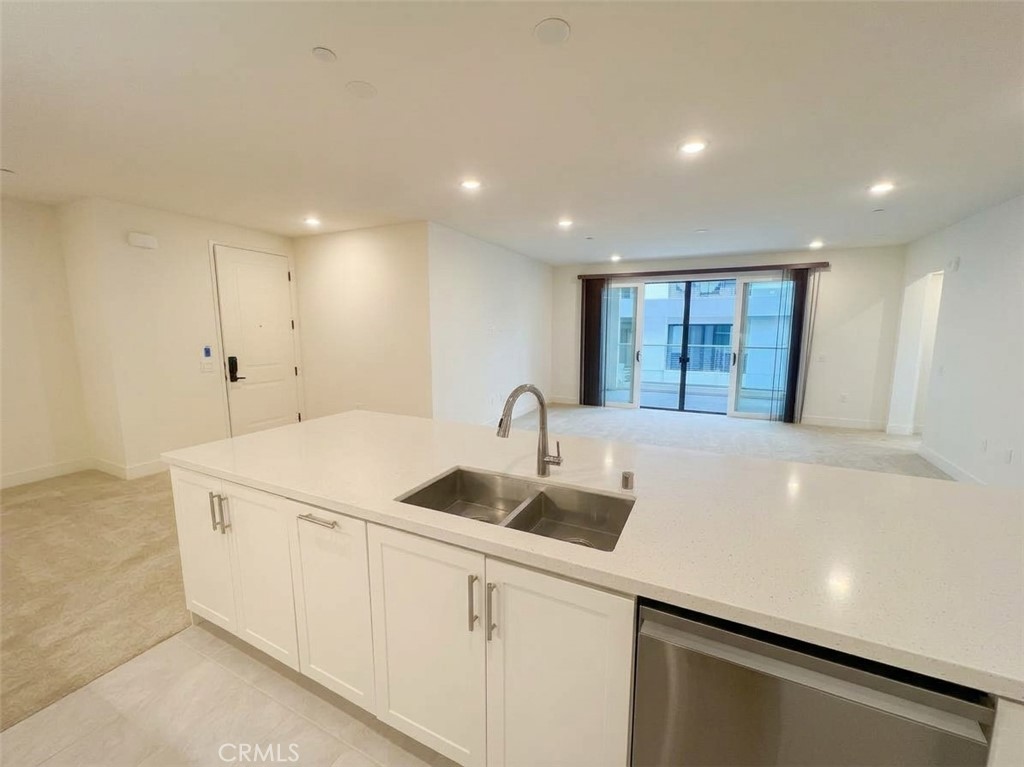 16123 Dawn, Tustin CA 92782 - photo 9