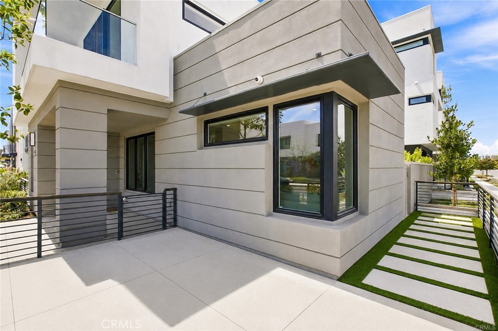 16311 Veterans Way, Tustin CA 92782 - photo 4