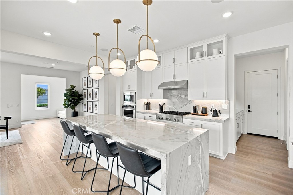 16311 Veterans Way, Tustin CA 92782 - photo 13