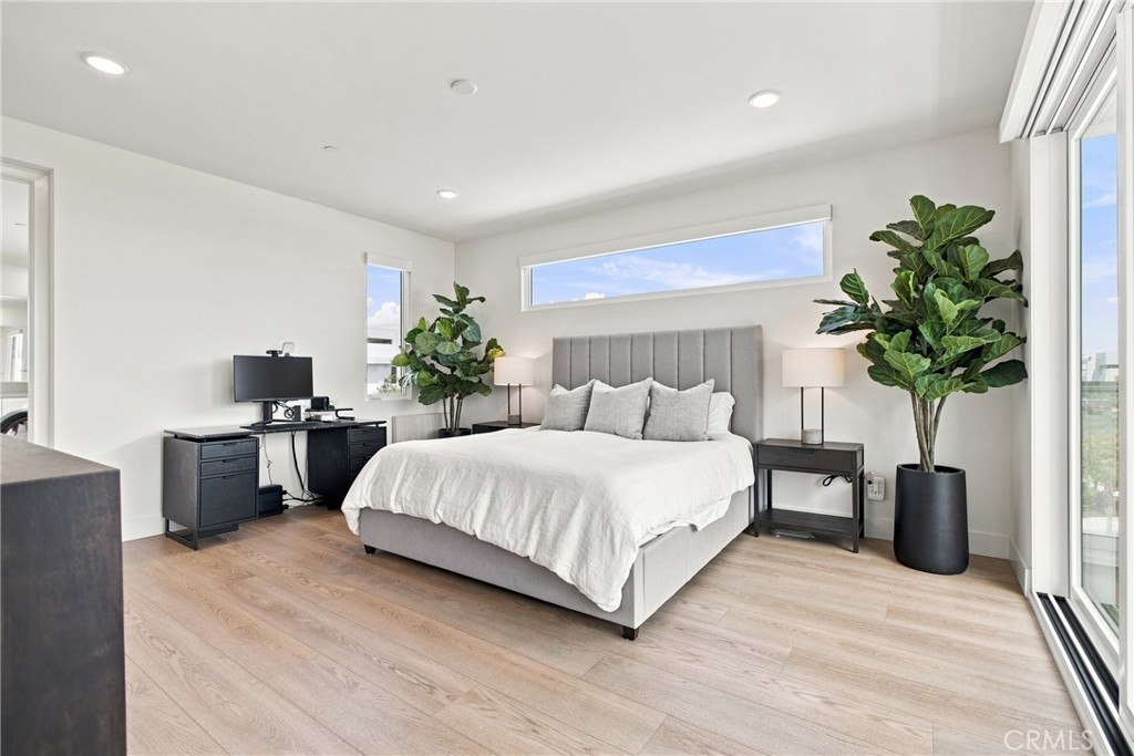 16311 Veterans Way, Tustin CA 92782 - photo 27