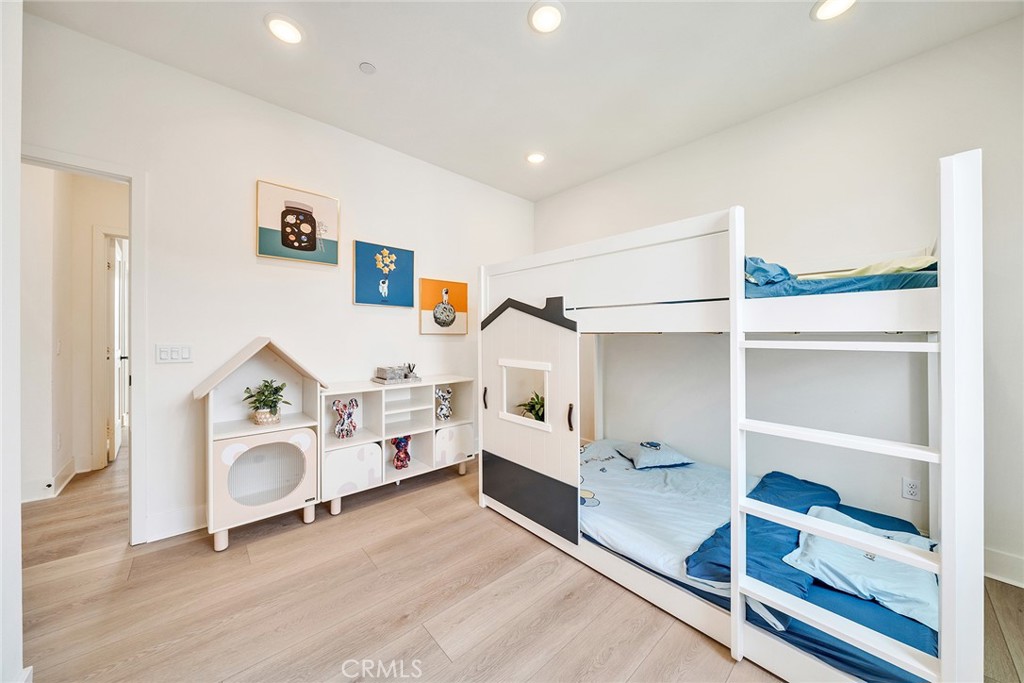 16345 Veterans, Tustin CA 92782 - photo 17